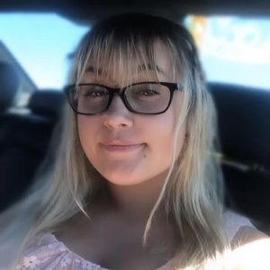 Meet your Posher, Marie